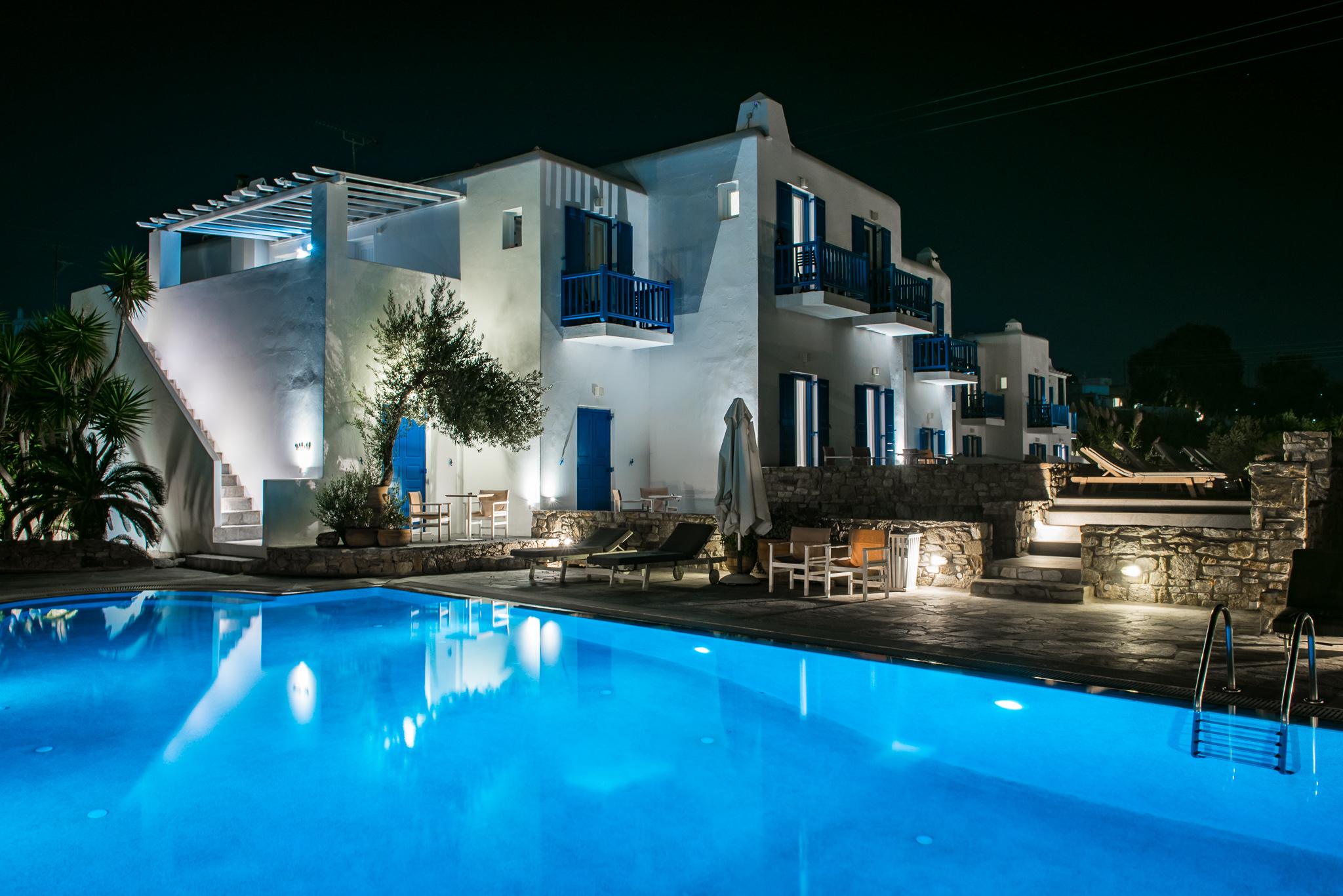 ヴィエノウラズ ガーデン ホテル Mykonos Town エクステリア 写真