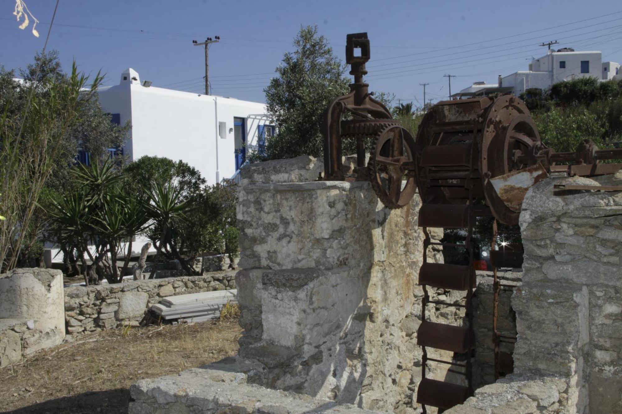 ヴィエノウラズ ガーデン ホテル Mykonos Town エクステリア 写真