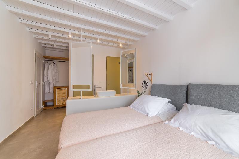 ヴィエノウラズ ガーデン ホテル Mykonos Town エクステリア 写真